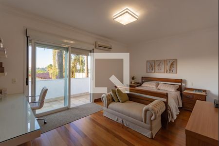 Casa à venda com 606m², 5 quartos e 8 vagasSuíte 4