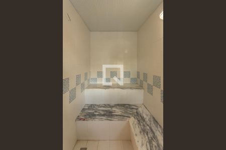Casa à venda com 606m², 5 quartos e 8 vagasSauna