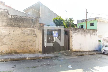 Casa à venda com 140m², 3 quartos e 3 vagas Casa à venda com 140m², 3 quartos e 3 vagasFachada