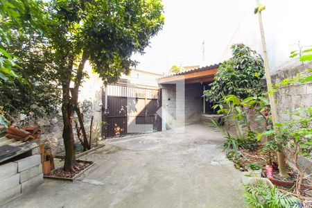 Casa à venda com 140m², 3 quartos e 3 vagas Casa à venda com 140m², 3 quartos e 3 vagasQuintal