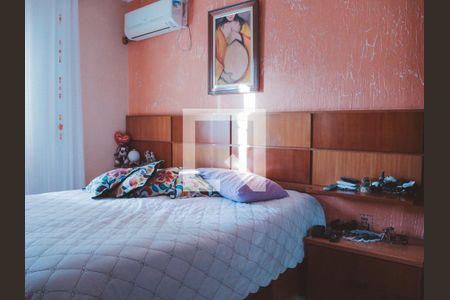 Casa à venda com 670m², 5 quartos e 6 vagasSuíte 3