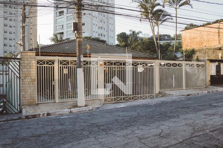 Casa à venda com 670m², 5 quartos e 6 vagasFachada