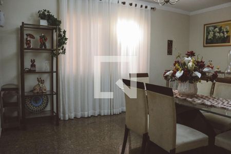 Casa à venda com 670m², 5 quartos e 6 vagasSala de Jantar