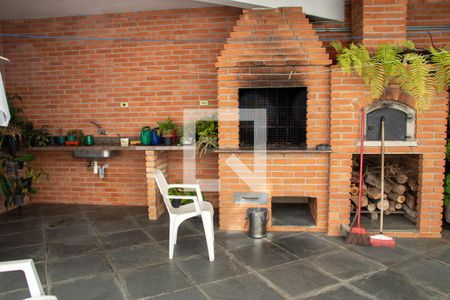 Casa para alugar com 412m², 4 quartos e 4 vagasChurrasqueira