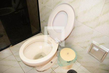 Casa para alugar com 412m², 4 quartos e 4 vagasBanheiro do Quarto 4