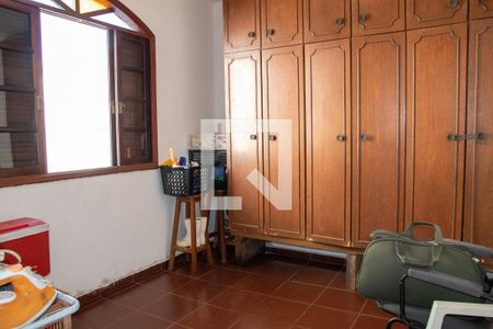 Casa para alugar com 412m², 4 quartos e 4 vagasQuarto de Serviço