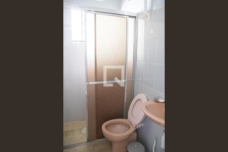 Casa para alugar com 412m², 4 quartos e 4 vagasBanheiro de serviço