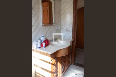 Casa para alugar com 412m², 4 quartos e 4 vagasBanheiro do Quarto 1