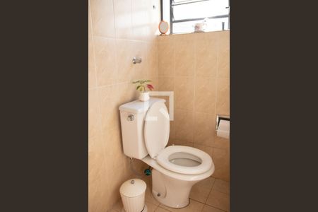 Casa para alugar com 412m², 4 quartos e 4 vagasBanheiro 5