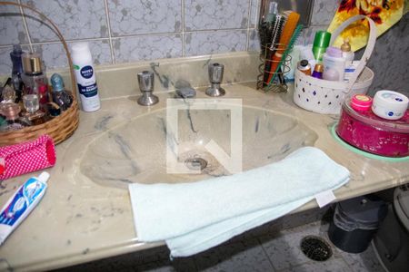 Casa para alugar com 412m², 4 quartos e 4 vagasBanheiro do Quarto 2