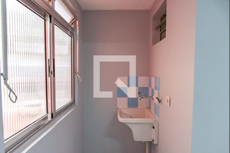 Apartamento à venda com 60m², 2 quartos e 1 vaga Apartamento à venda com 60m², 2 quartos e 1 vagaÁrea de serviço