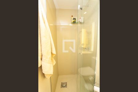 Apartamento à venda com 70m², 2 quartos e 2 vagasBanheiro Quarto 1