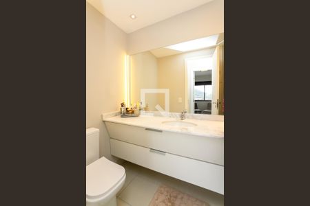 Apartamento à venda com 70m², 2 quartos e 2 vagasBanheiro