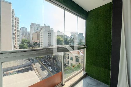Studio à venda com 32m², 1 quarto e 1 vagaSacada