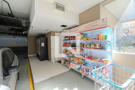 Studio à venda com 32m², 1 quarto e 1 vagaMercado