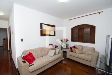 Sala de casa à venda com 3 quartos, 160m² em Milionários, Belo Horizonte