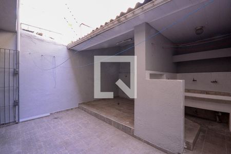 Casa à venda com 300m², 3 quartos e 2 vagasÁrea de Serviço