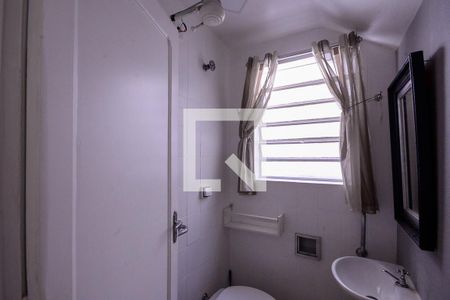 Casa à venda com 300m², 3 quartos e 2 vagasBanheiro 1