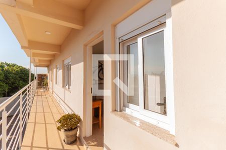 Casa de condomínio à venda com 102m², 3 quartos e 2 vagasFachada