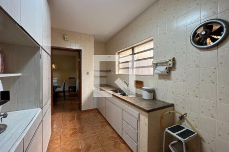 Casa à venda com 250m², 3 quartos e 2 vagasCozinha