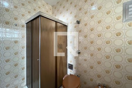 Casa à venda com 250m², 3 quartos e 2 vagasBanheiro da Suíte