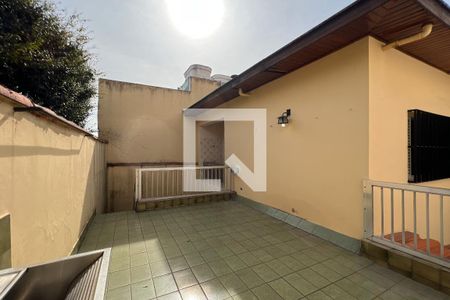 Casa à venda com 250m², 3 quartos e 2 vagasChurrasqueira