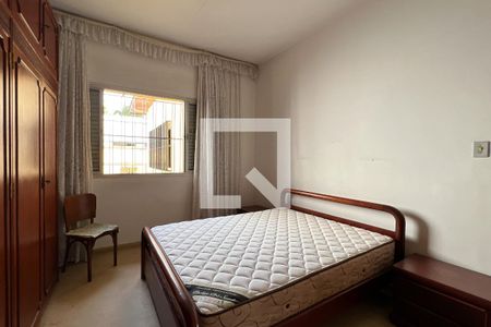 Casa à venda com 250m², 3 quartos e 2 vagasQuarto 1