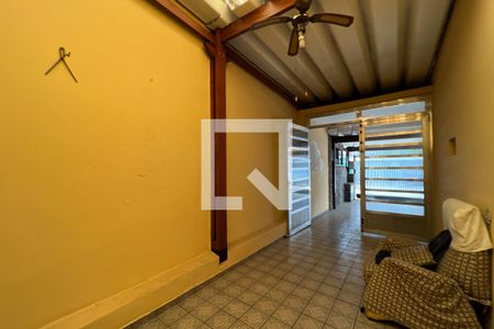 Casa à venda com 250m², 3 quartos e 2 vagasGaragem