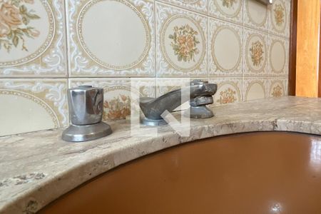 Casa à venda com 250m², 3 quartos e 2 vagasBanheiro da Suíte