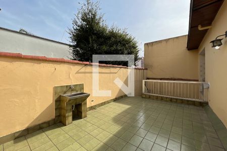 Casa à venda com 250m², 3 quartos e 2 vagasChurrasqueira