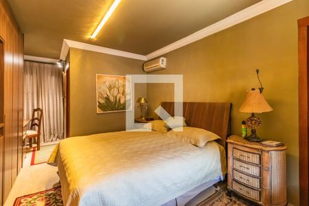 Casa de condomínio à venda com 800m², 4 quartos e 6 vagasSuíte 2