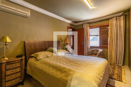 Casa de condomínio à venda com 800m², 4 quartos e 6 vagasSuíte 2