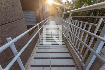 Apartamento à venda com 60m², 3 quartos e 1 vagaEscada 