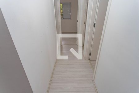 Corredor  de apartamento à venda com 3 quartos, 60m² em Taboão, Diadema
