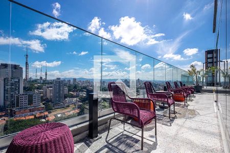 Área comum de kitnet/studio para alugar com 1 quarto, 26m² em Pinheiros, São Paulo