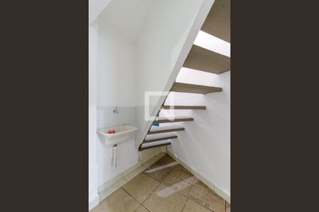 Área de Serviço de casa para alugar com 2 quartos, 67m² em Jardim Japão, São Paulo