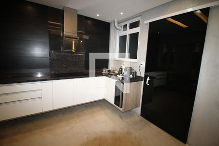 Apartamento à venda com 107m², 2 quartos e 1 vagaCozinha