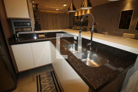 Apartamento à venda com 107m², 2 quartos e 1 vagaCozinha