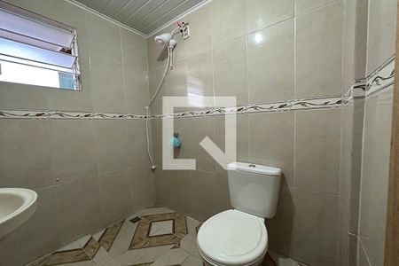 Casa à venda com 130m², 3 quartos e 2 vagasBanheiro