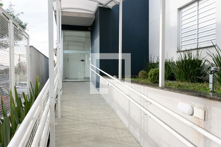 Apartamento para alugar com 45m², 1 quarto e 1 vagaÁrea comum - Rampa de Acesso