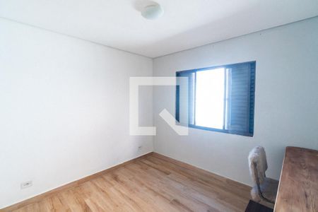 Quarto 2 de casa para alugar com 2 quartos, 120m² em Vila do Encontro, São Paulo