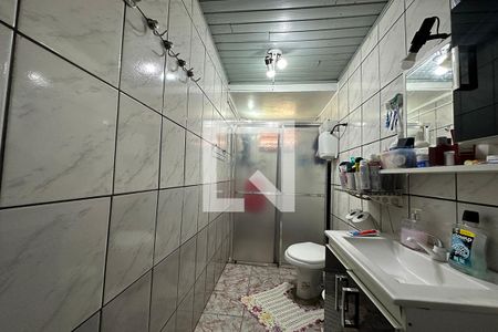 Casa à venda com 80m², 2 quartos e 2 vagasBanheiro