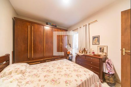 Casa à venda com 240m², 5 quartos e 4 vagasQuarto 1