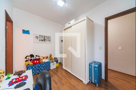 Casa à venda com 240m², 5 quartos e 4 vagasQuarto 3