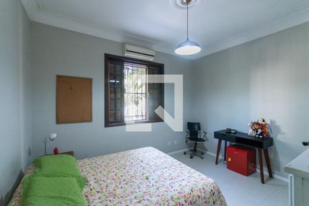 Quarto 1 (primeiro andar) de casa à venda com 4 quartos, 480m² em Grajau, Rio de Janeiro