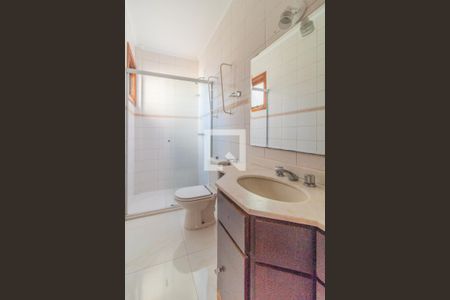 Casa à venda com 178m², 4 quartos e 2 vagasBanheiro Corredor