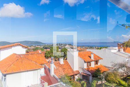 Casa à venda com 178m², 4 quartos e 2 vagasSalão de festas