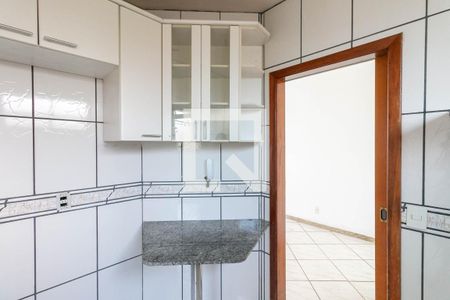 Apartamento à venda com 68m², 3 quartos e 1 vaga Apartamento à venda com 68m², 3 quartos e 1 vagaCozinha e Área de Serviço