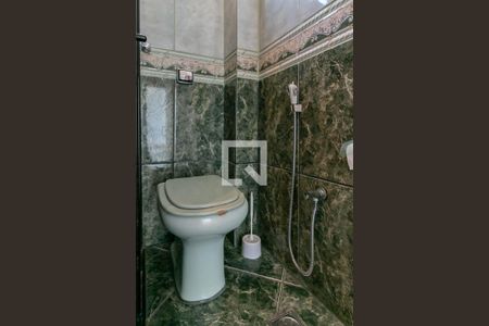 Apartamento à venda com 68m², 3 quartos e 1 vaga Apartamento à venda com 68m², 3 quartos e 1 vagaBanheiro Social