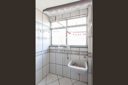 Apartamento à venda com 68m², 3 quartos e 1 vaga Apartamento à venda com 68m², 3 quartos e 1 vagaCozinha e Área de Serviço